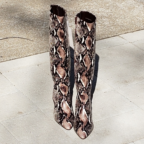 NEW Alex Marie Pamilla Python Snakeskin Leather Heeled Boots Reptile Spring - Picture 6 of 12